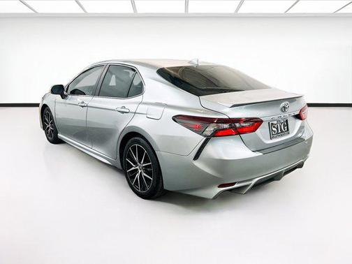 1J9 2021 Toyota Camry SE