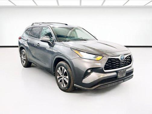 2020 Toyota Highlander Hybrid XLE