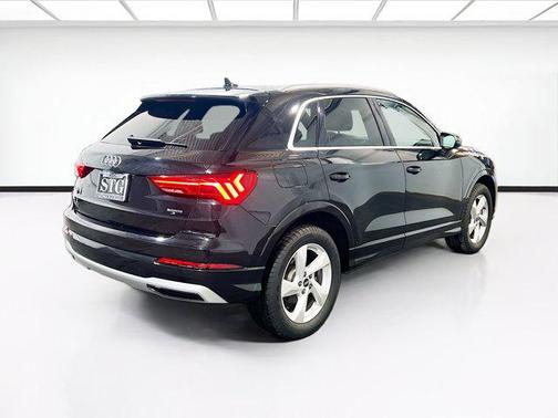 2021 Audi Q3 40 Premium