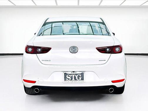 2022 Mazda Mazda3 FWD