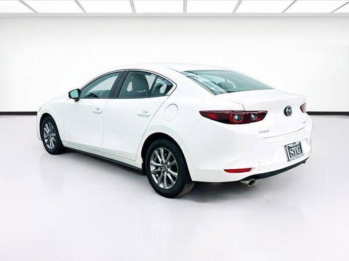 2022 Mazda Mazda3 FWD