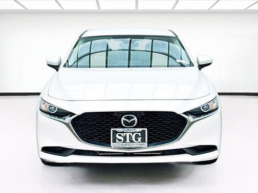 2022 Mazda Mazda3 FWD