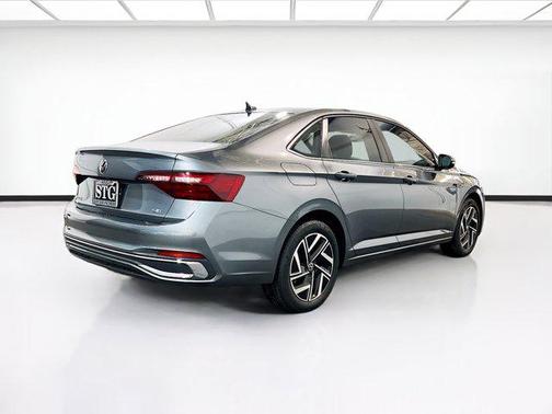 2022 Volkswagen Jetta 1.5T SEL