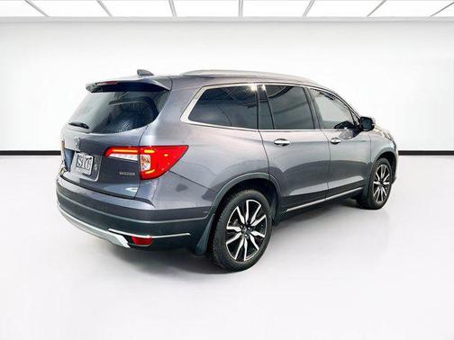 2020 Honda Pilot Touring 8-Passenger