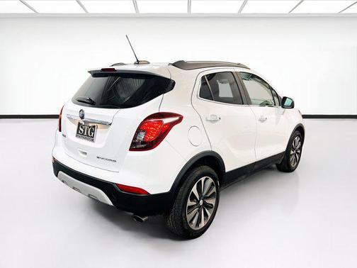 Summit White 2022 Buick Encore Preferred