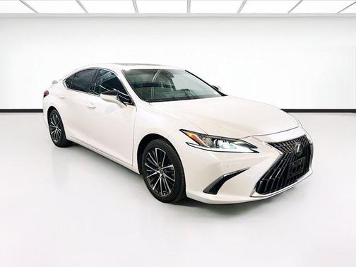 2025 Lexus ES 300h Premium