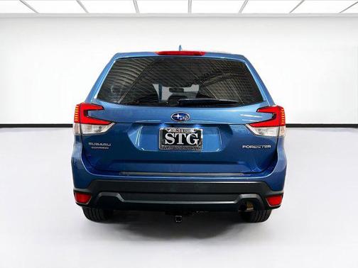 2022 Subaru Forester Base