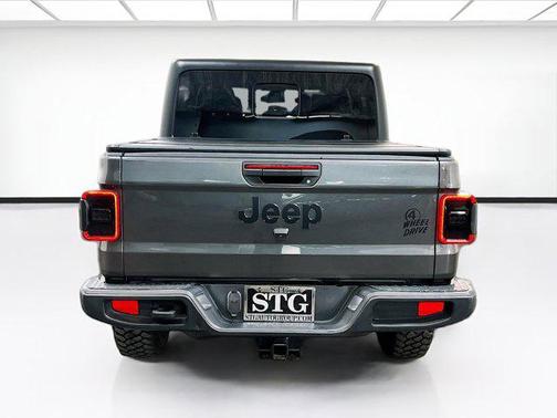 2024 Jeep Gladiator Willys