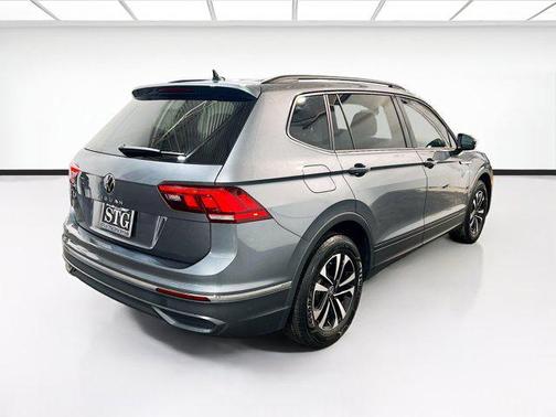 2R2R 2024 Volkswagen Tiguan 2.0T S