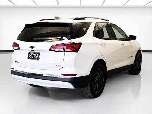 2022 Chevrolet Equinox FWD RS