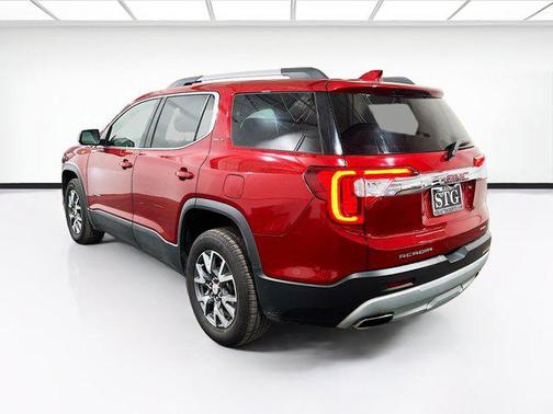 2023 GMC Acadia AWD SLT