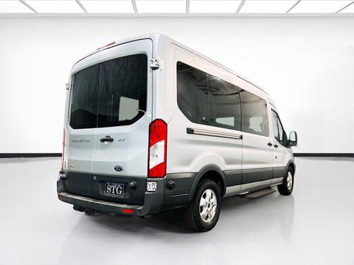 2017 Ford Transit-350 XLT