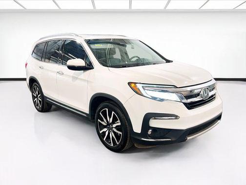 2020 Honda Pilot Touring 8-Passenger