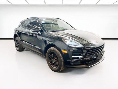 2021 Porsche Macan AWD