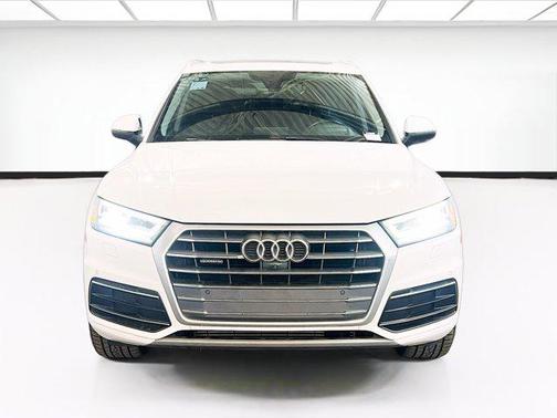 2018 Audi Q5 2.0T Prestige