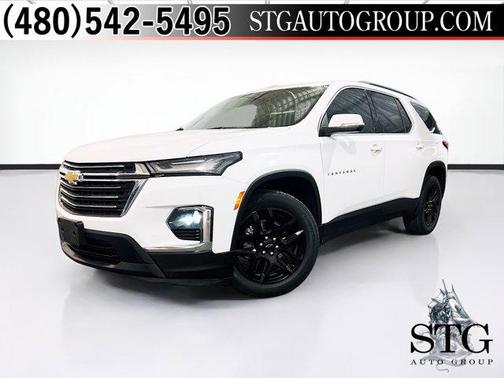 2023 Chevrolet Traverse LT Leather