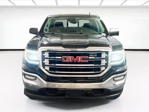 Onyx Black 2018 GMC Sierra 1500 SLT