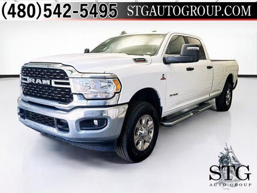 2024 RAM 3500 Big Horn Crew Cab 4x4 8' Box
