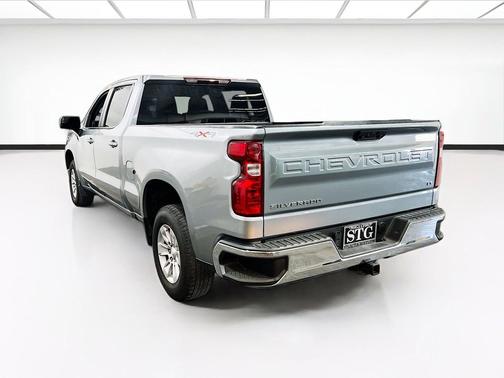 Sterling Gray Metallic 2023 Chevrolet Silverado 1500 LT