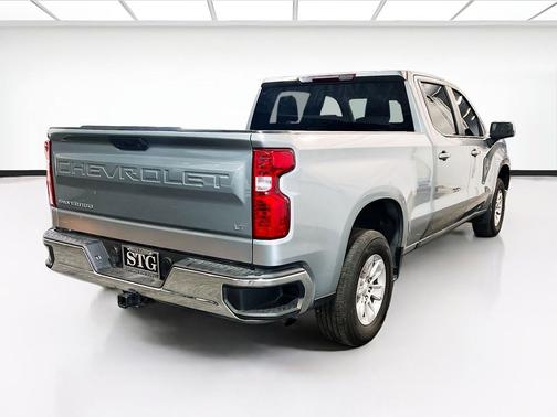 Sterling Gray Metallic 2023 Chevrolet Silverado 1500 LT
