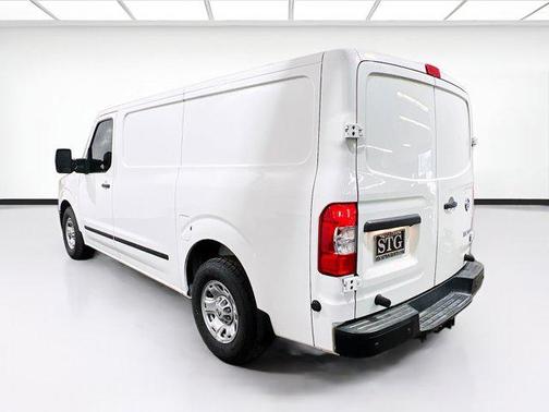 2018 Nissan NV Cargo NV2500 HD SV V8