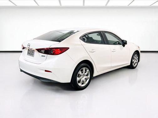 2016 Mazda Mazda3 i Sport