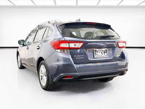 2017 Subaru Impreza 2.0i Premium