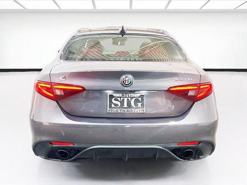 2022 Alfa Romeo Giulia Ti