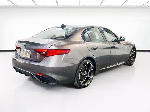 2022 Alfa Romeo Giulia Ti