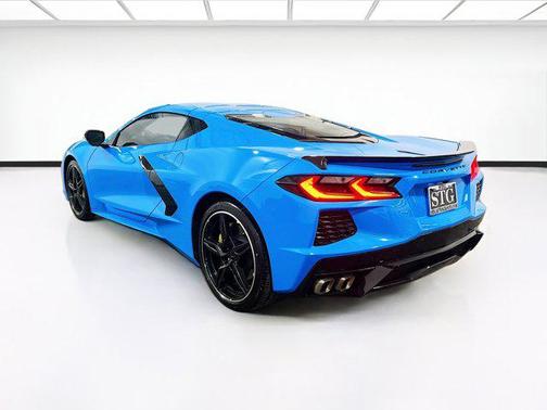 2022 Chevrolet Corvette Stingray w/1LT