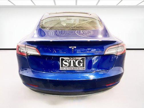 2020 Tesla Model 3 Standard Range Plus