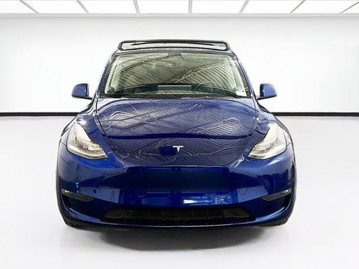 Deep Blue Metallic 2022 Tesla Model Y Long Range Dual Motor All-Wheel Drive