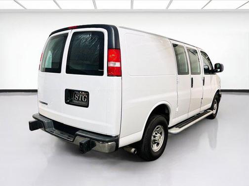 2024 Chevrolet Express 2500 RWD 2500 Regular Wheelbase WT
