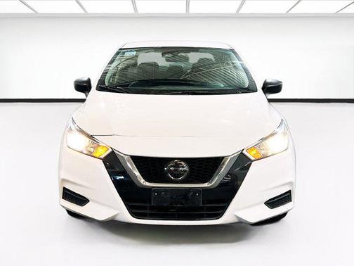 2020 Nissan Versa 1.6 S