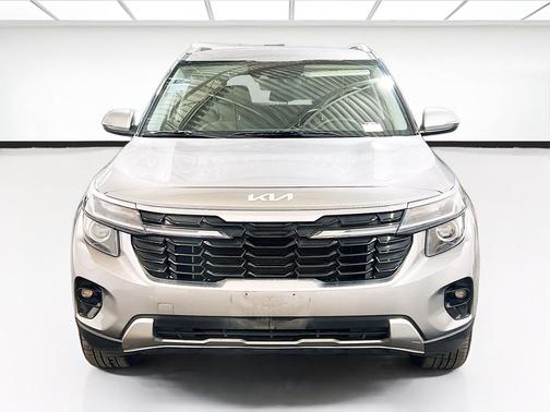 Steel Gray 2024 Kia Seltos S