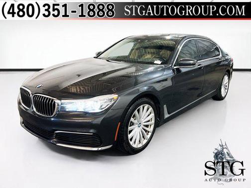 2019 BMW 740 740i