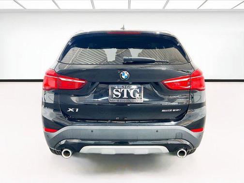 2021 BMW X1 sDrive28i