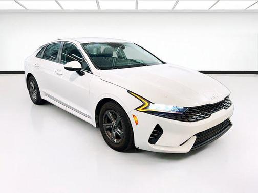 Glacial White Pearl 2023 Kia K5 LXS