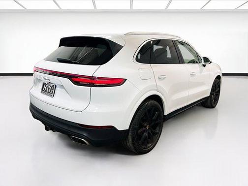 2021 Porsche Cayenne Cayenne
