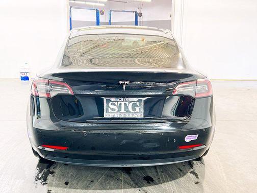 2018 Tesla Model 3 Mid Range