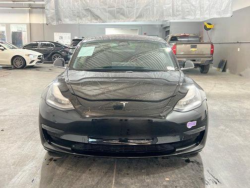 2018 Tesla Model 3 Mid Range