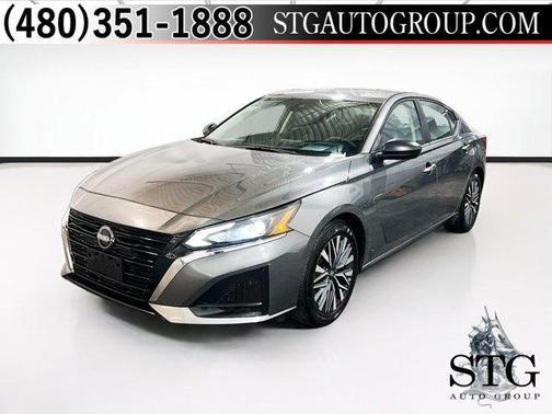 Gun Metallic 2025 Nissan Altima SV FWD