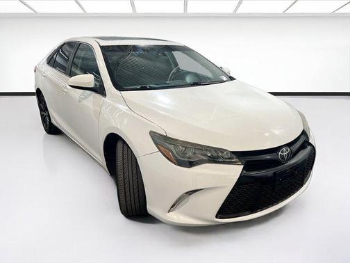 2017 Toyota Camry XSE