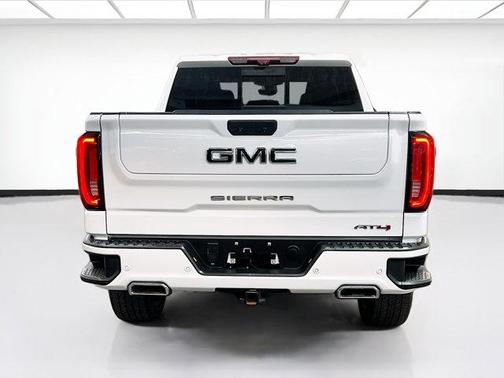 Summit White 2021 GMC Sierra 1500 AT4