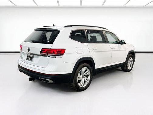 2023 Volkswagen Atlas 2.0T SE w/Technology