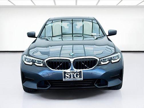 2022 BMW 330 330i