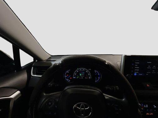 2023 Toyota RAV4 Hybrid Woodland Edition