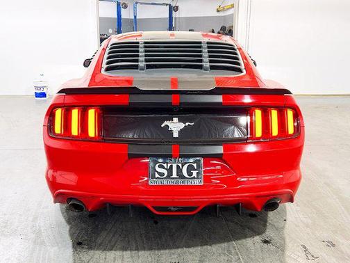 2015 Ford Mustang V6