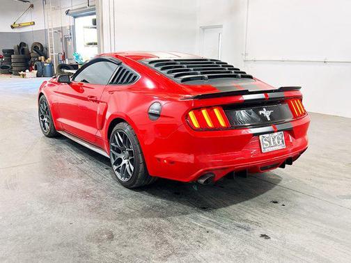 2015 Ford Mustang V6
