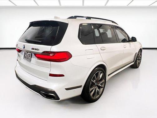 2020 BMW X7 M50i
